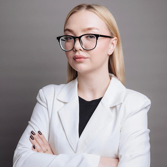 Ксения Опарина 