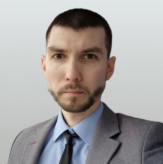 Денис Азаматов